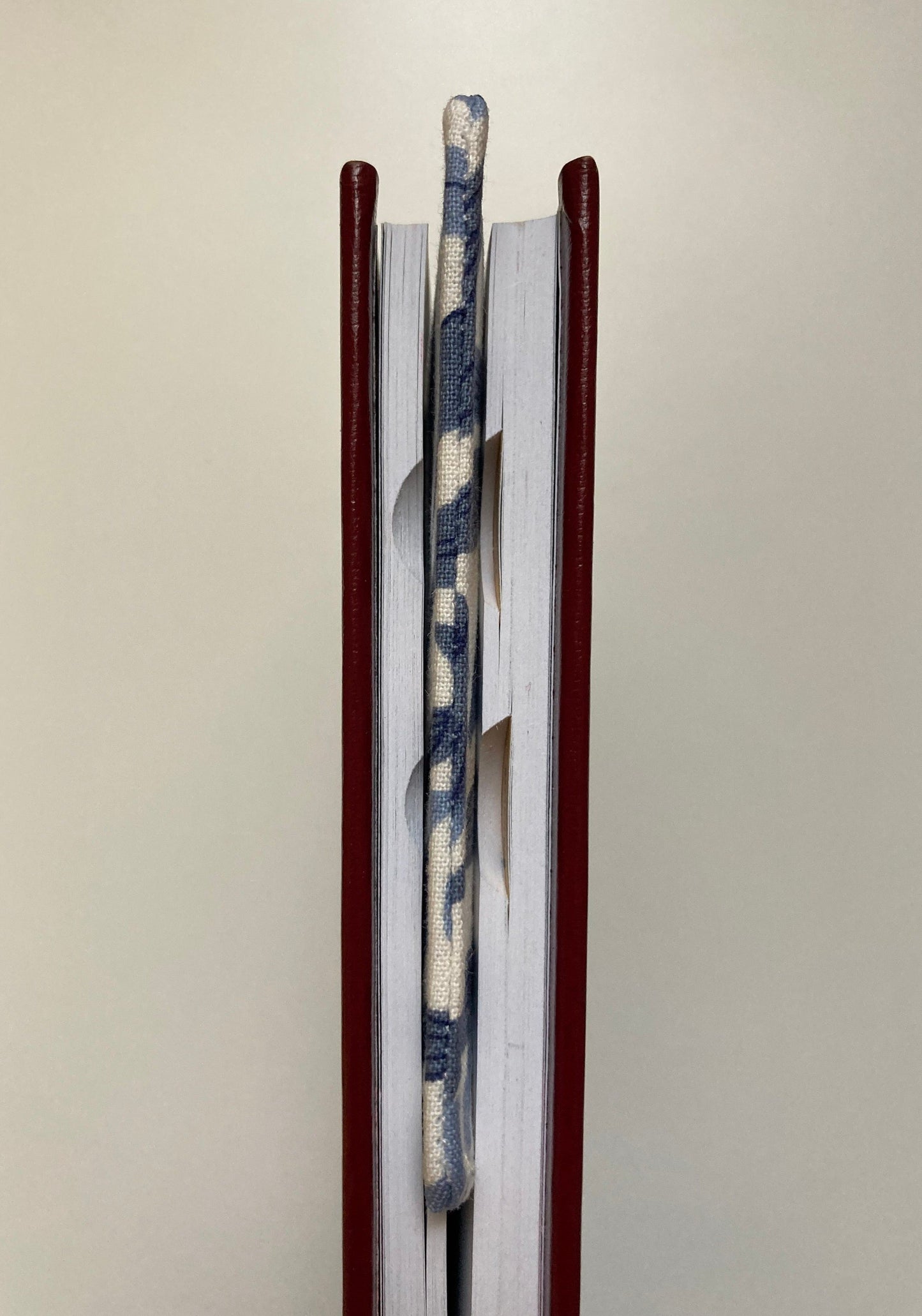 William Morris Bookmark, Willow Bough Cotton Fabric Corner Bookmark, Page Marker, Pack of 2