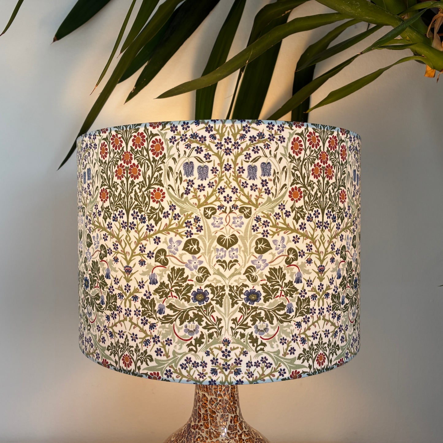 William Morris Blackthorn Lampshade in White and Green