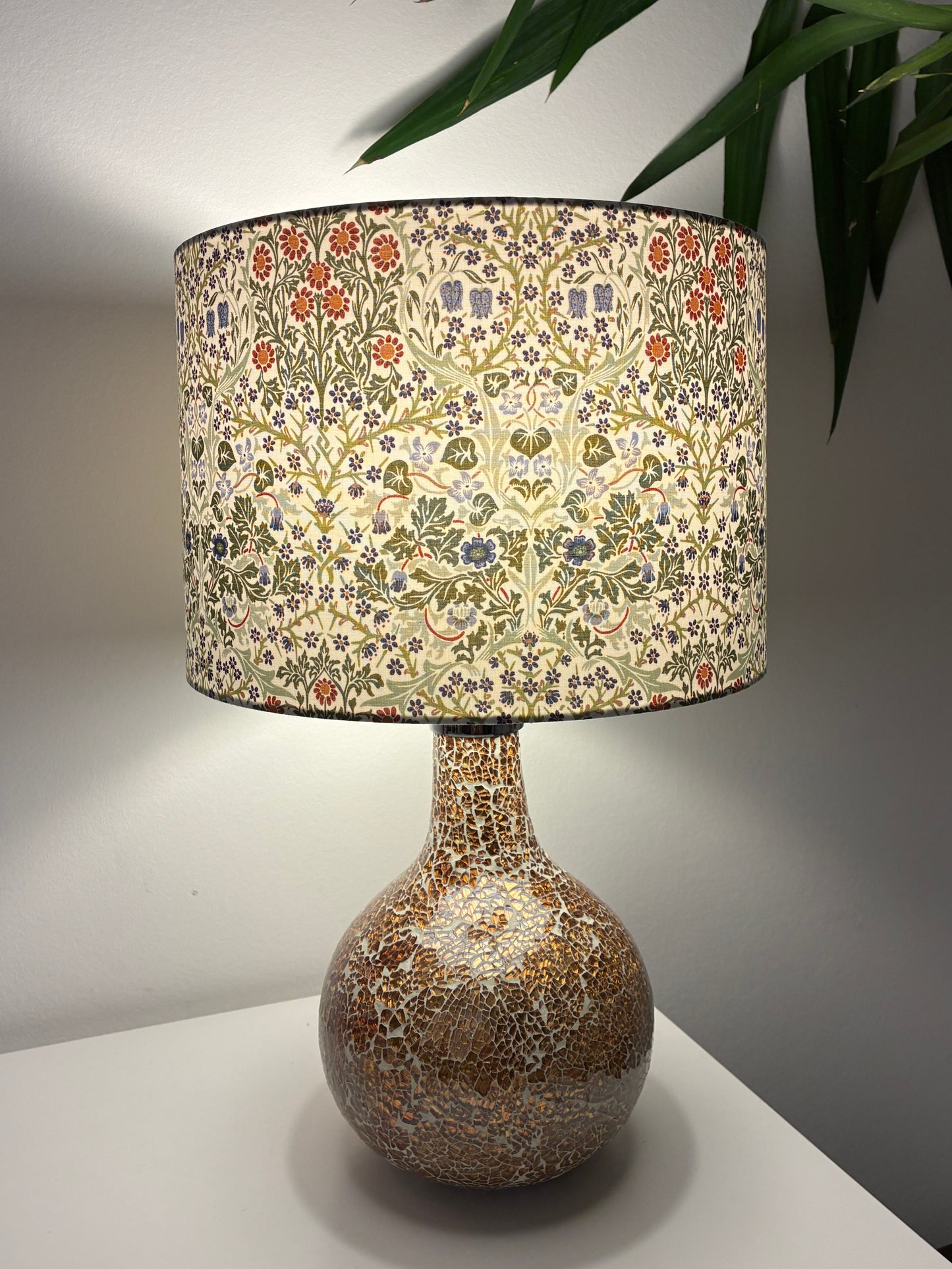 William Morris Blackthorn Lampshade in White and Green