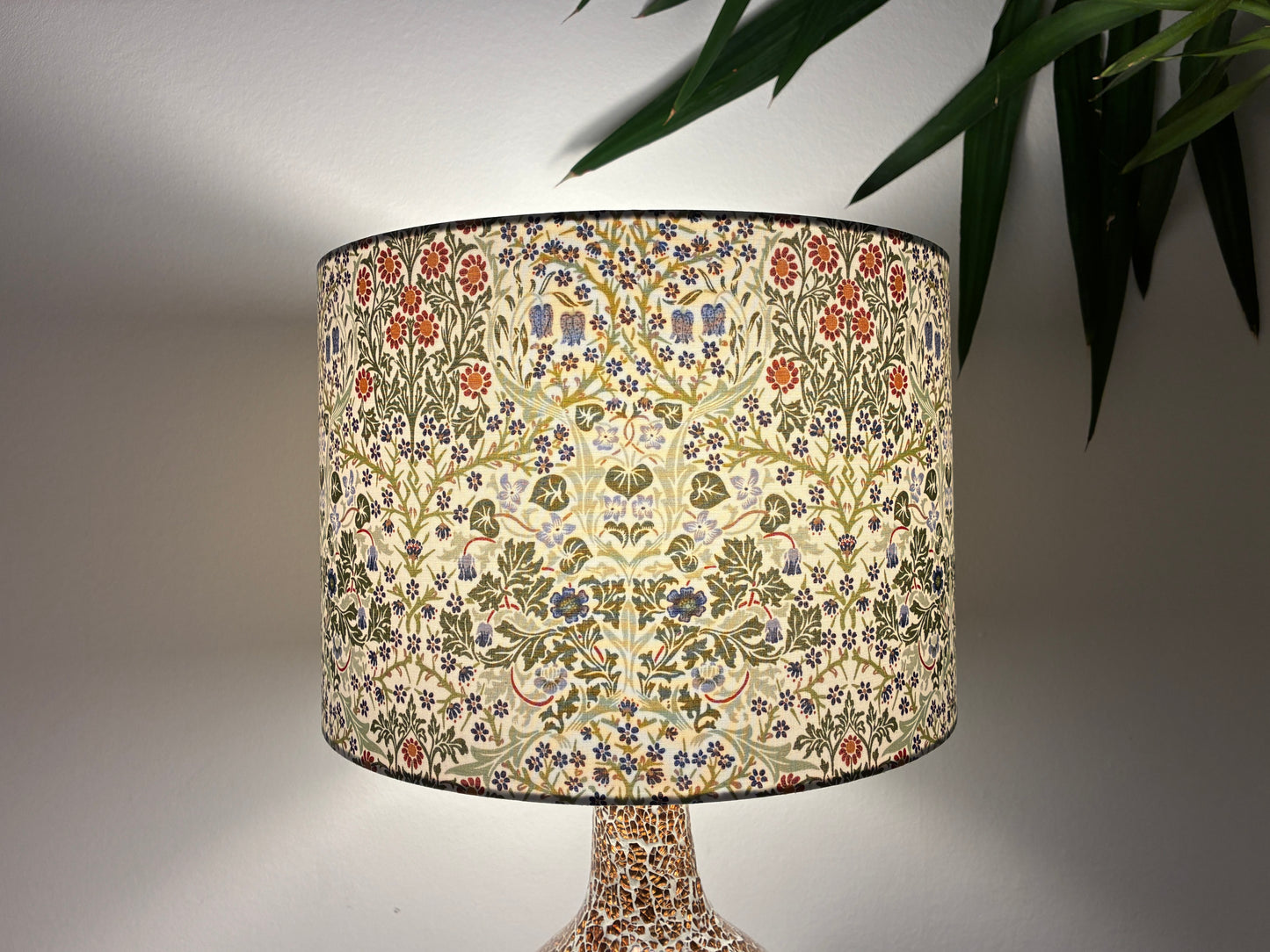 William Morris Blackthorn Lampshade in White and Green